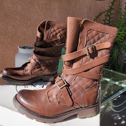 Steve Madden Brown Leather Boots 