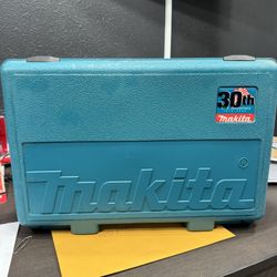 30th Anniversary Makita Drill And Torch Kit