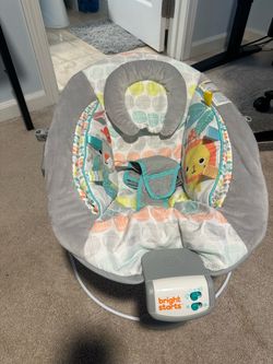 Bright Starts vibrating baby bouncer