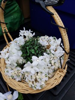Basket, Pretty Mixed Flowers &Hair Clips