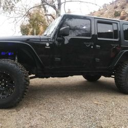 2010 JK Sahara Unlimited X Lifted