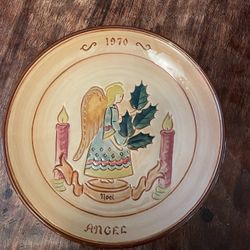 Vintage 1970 “Noel” Angel Yuletide Christmas Plate