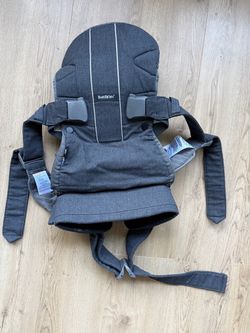 BabyBjörn baby carrier