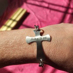 Personalized JOHN 3:16 Cross Bracelet 