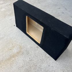 ($ 65 Firm) Single Cab L7 12 Sub Box For 1 L7( square sub)