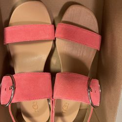 New Beautiful Pink/ Coral Women’s Sandals From UGG Size 8 