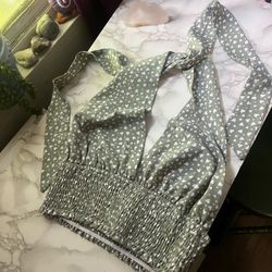 Green Crop Top Women’s 