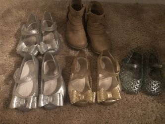 Girls shoes size 5 toddler