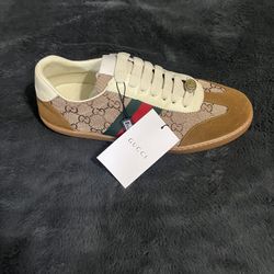 High Quality Shoes/ Size 10 men 