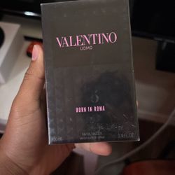 Valentino Uomo Born In Roma