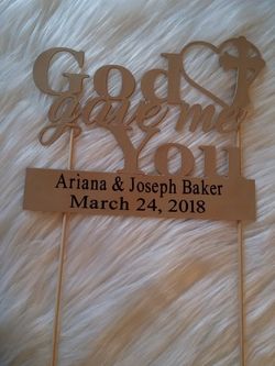 Personalized cake topper