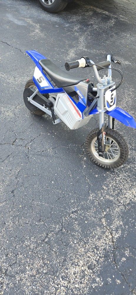 Razor MX350 Kids Motorcycle