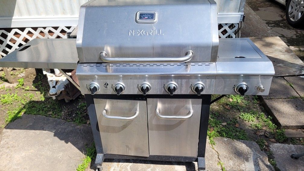 Propane BBQ Grill