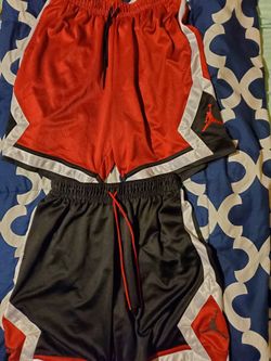 AIR JORDAN SHORTS (2)