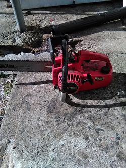 Craftsman chainsaw in case