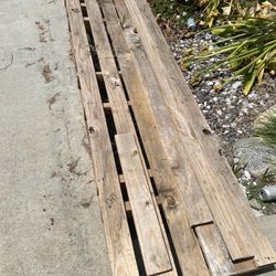 2 Free Pallets -pick Up Only 