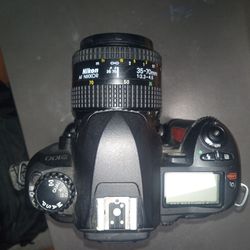Nikon D100