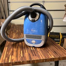 Miele Compact C2 vacuum cleaner