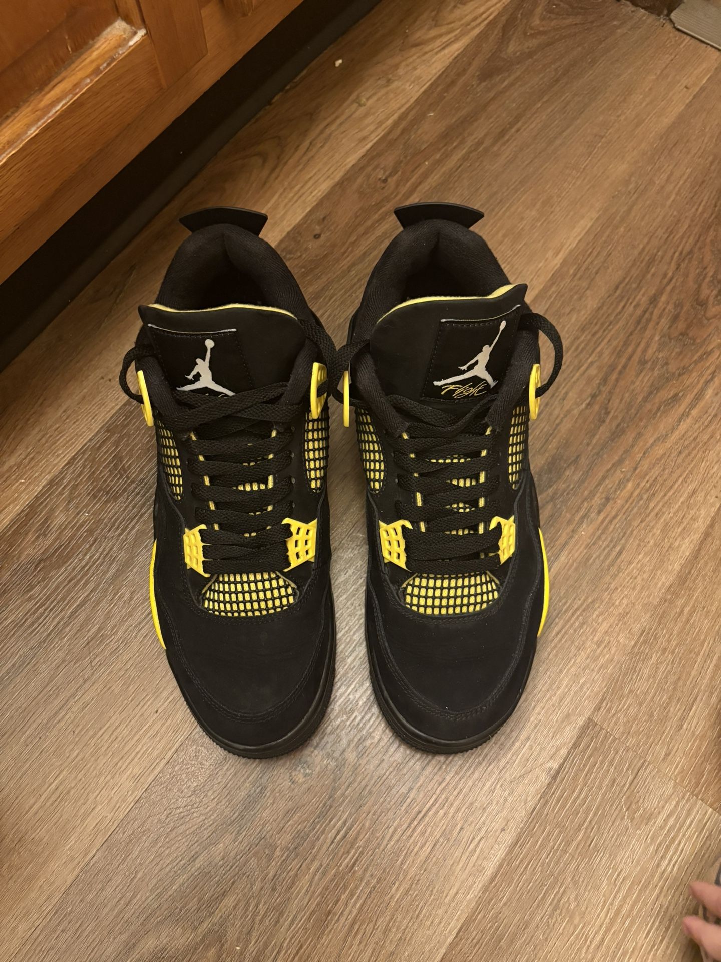 Air Jordan Retro 4 Thunder 10.5