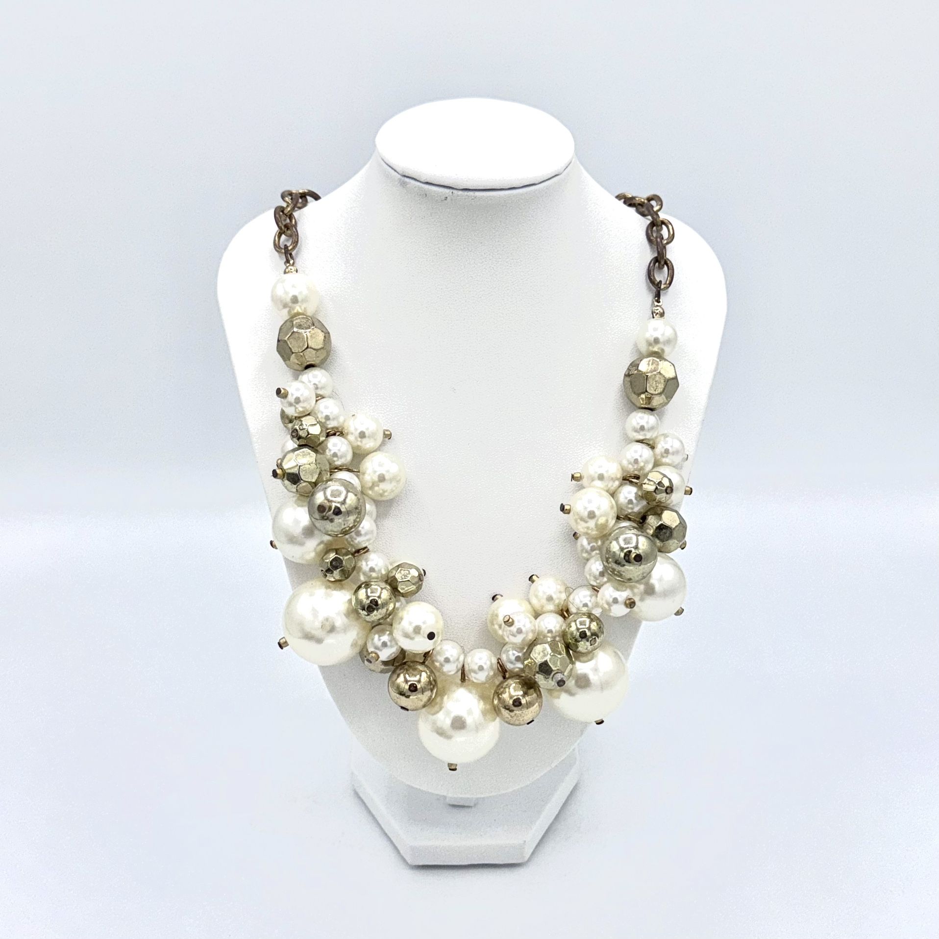 Vintage Bubbly Pearls & Gold-tone Beads Cluster Choker Necklace