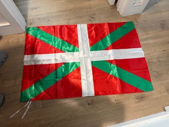 Basque 3’ flag