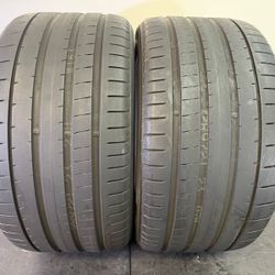 V705  325 35 22 114Y  Yokohama Advan Sport  2 Used Tires 70% Life 