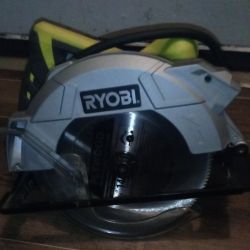 Ryobi Powered Circular Saw 