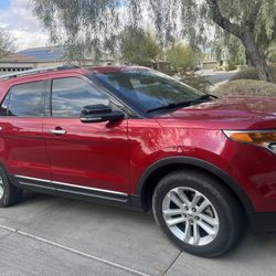 2012 Ford Explorer