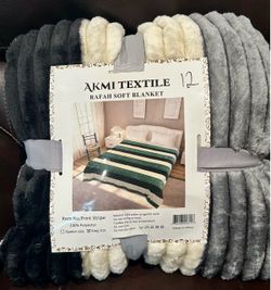 Akmi Textile Rafah Soft, Plush King Size Blanket In A Printed Stripe Design!