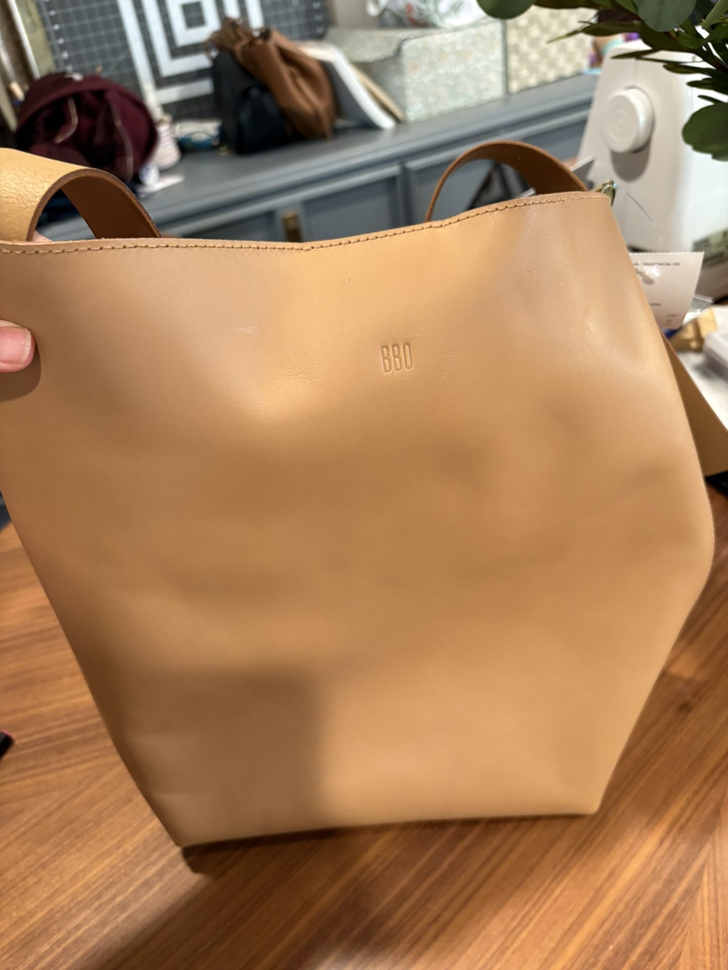 Madewell Tote Essential Bag In Leather