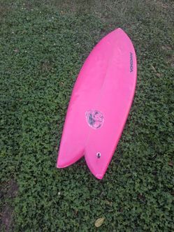 ⭐$200 5'4 Anaconda Fish Surfboard Pink