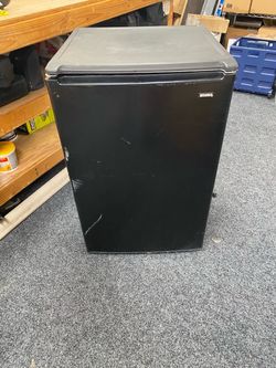 Kenmore mini fridge.  Compact refrigerator