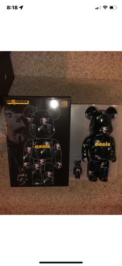 Bearbrick x Oasis Knebworth 1996 Liam Gallagher 100% & 400% NEW IN BOX 