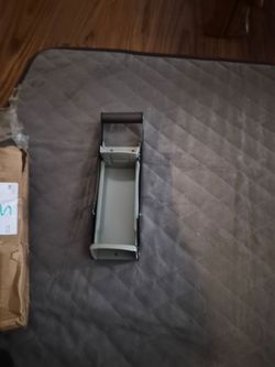 Manual can crusher