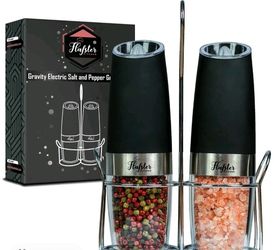 Gravity Electric Salt & Pepper Grinder Set