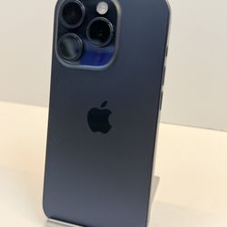 Apple iPhone 15 PRO 256gb. ( Fully Unlocked )