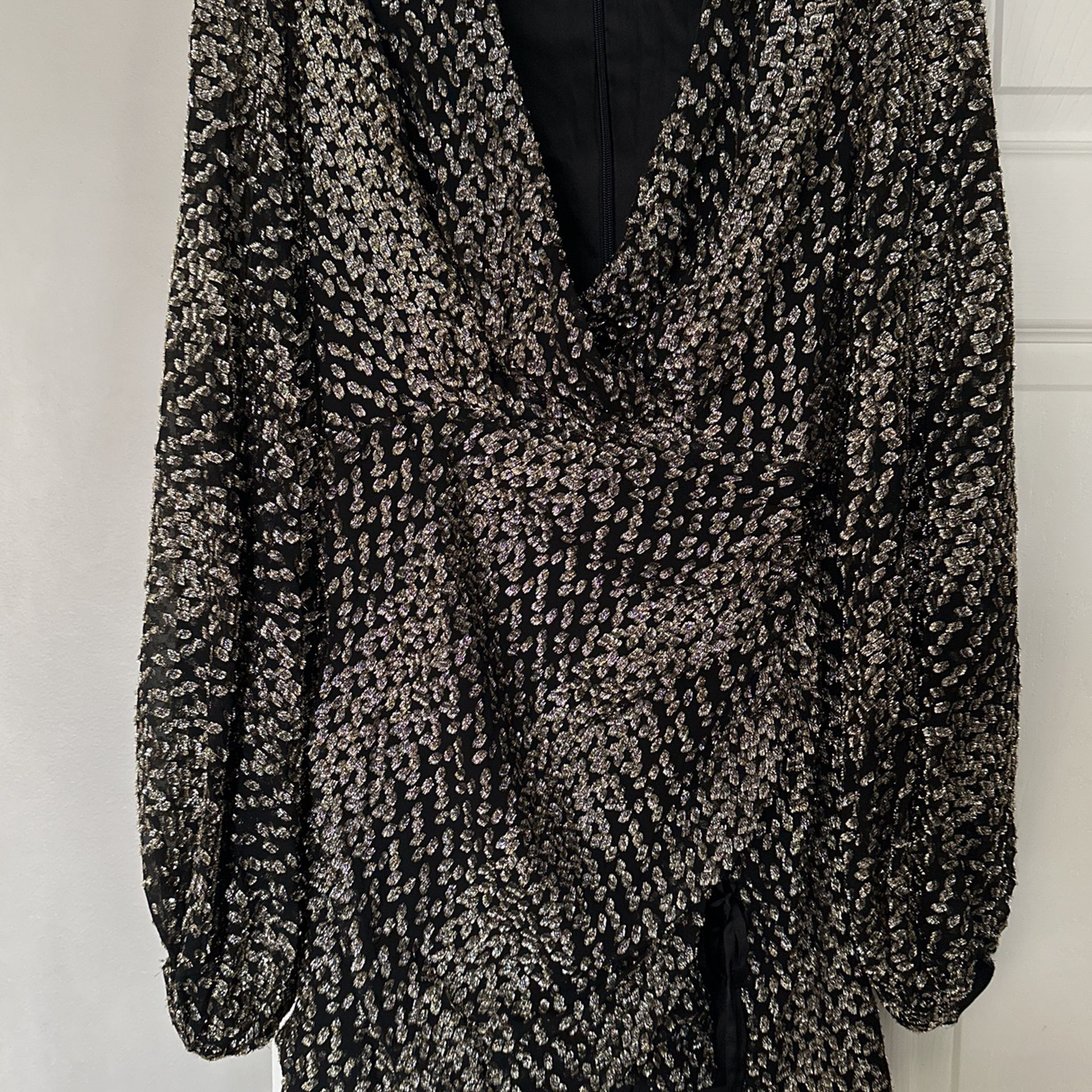 House Of CB Black & Gold Holiday Party Dress Medium