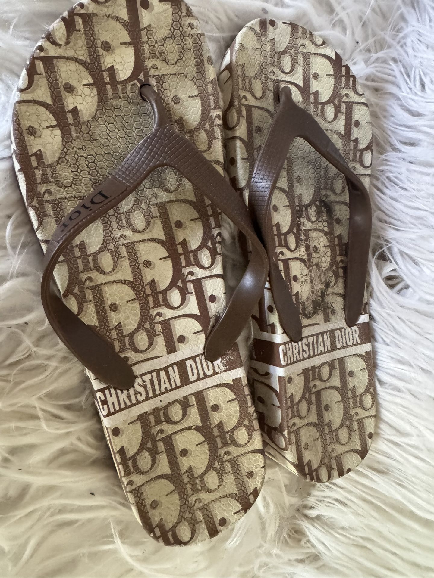 CHRISTIAN DIOR SANDLES