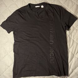 T-shirt Calvin Klein size - medium
