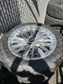 Wheels and Tires Available For Escalade 275/50R22 Bridgestone tires !!
