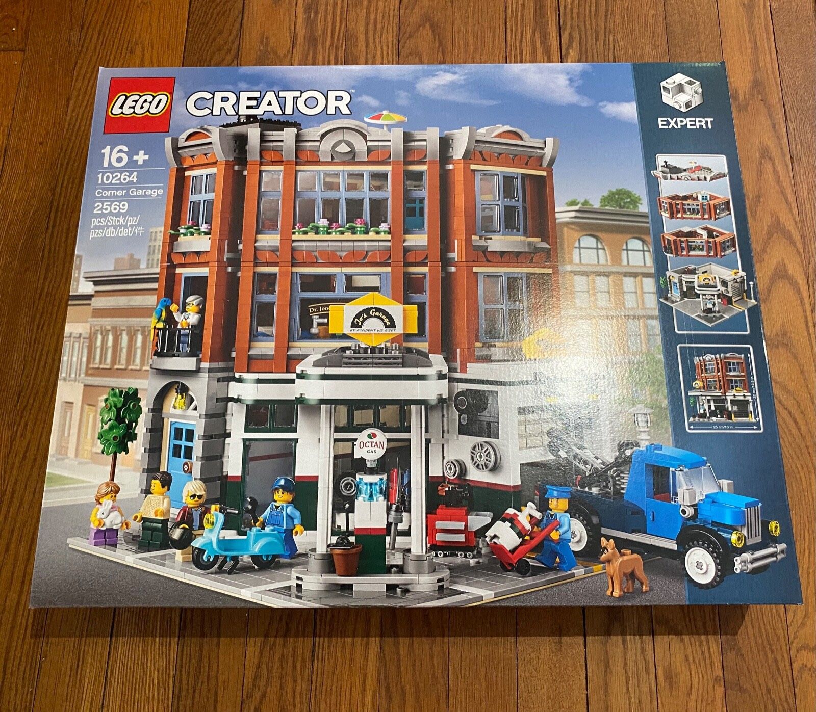 LEGO 10264 Corner Garage NEW