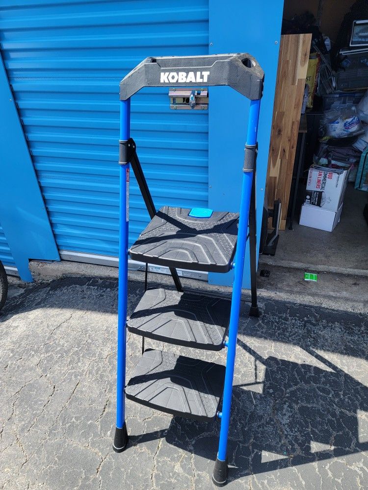5ft Stepping Ladder