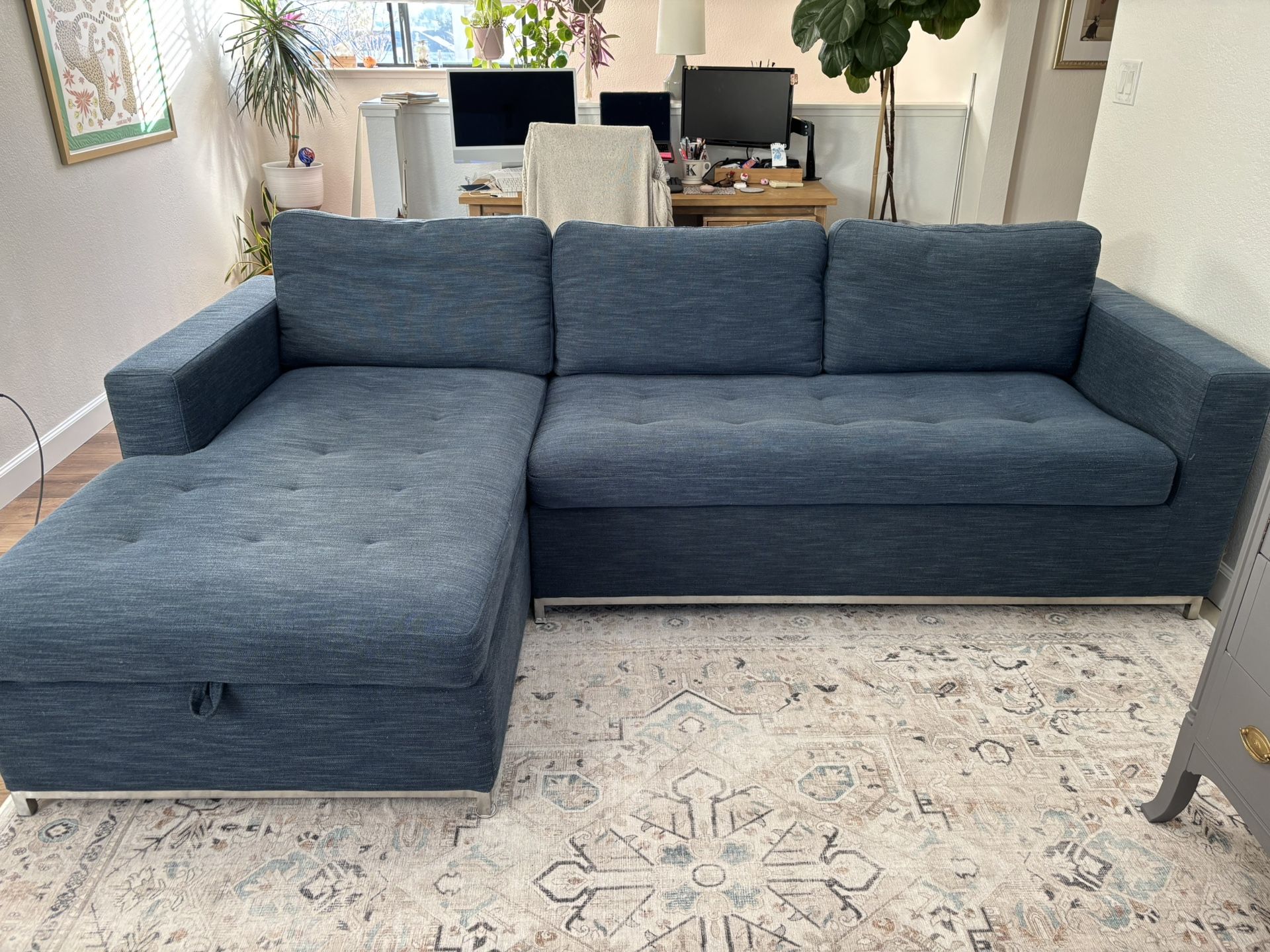 Article “Soma” 2pc Sectional
