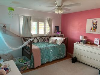 Twin Day bed and Twin Trundle Bed plus mattresses