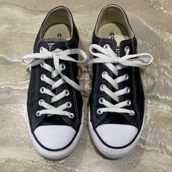 Converse All Star Leather Black Sneakers Shoes Men’s 6.5 / Women’s 8.5 / See all Pics