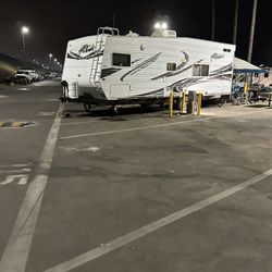  Toy Hauler 2007 Eclipse  Attitude 26fsak