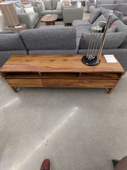 Urban tv Stand