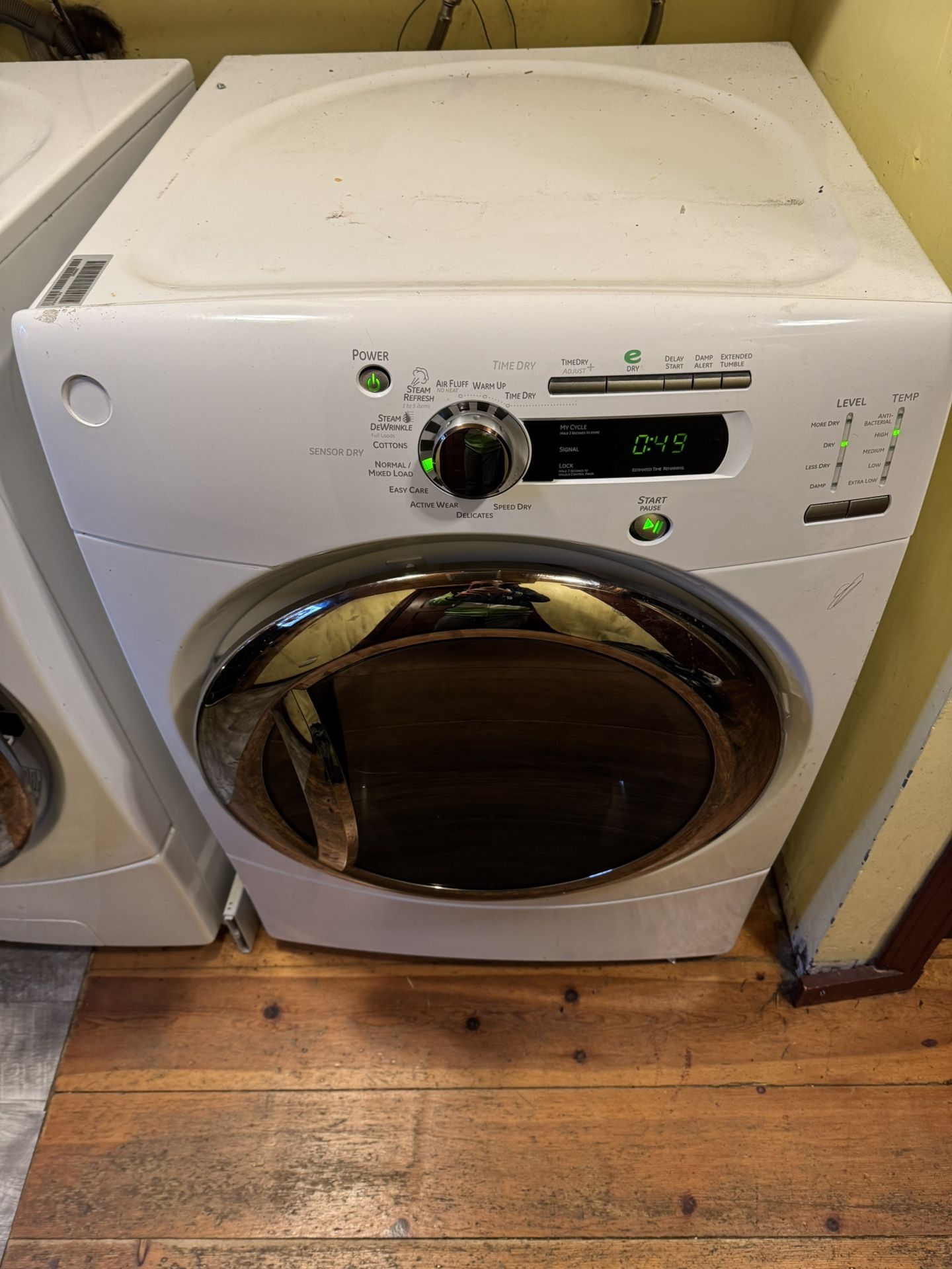 Washer And Gas Dryer