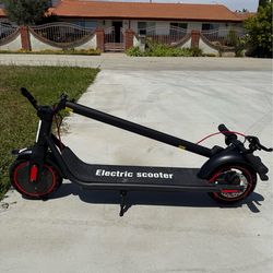 Electric scooter