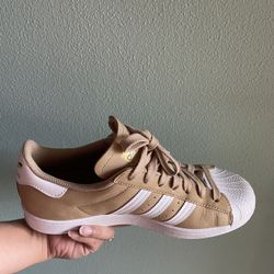 Adidas Superstar